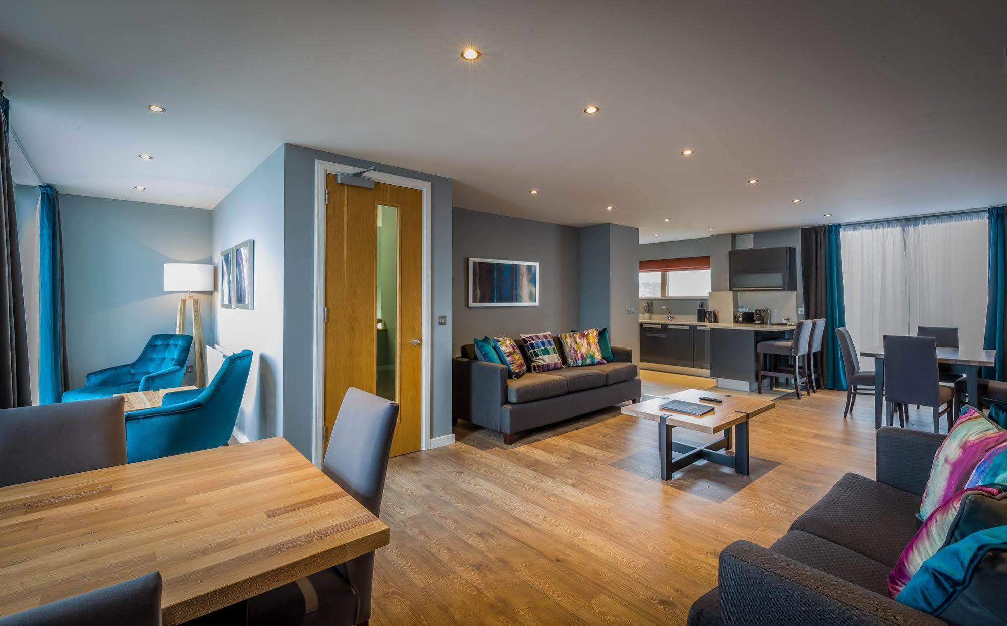 Talbot Suites At Stonebridge Wexford Exteriör bild