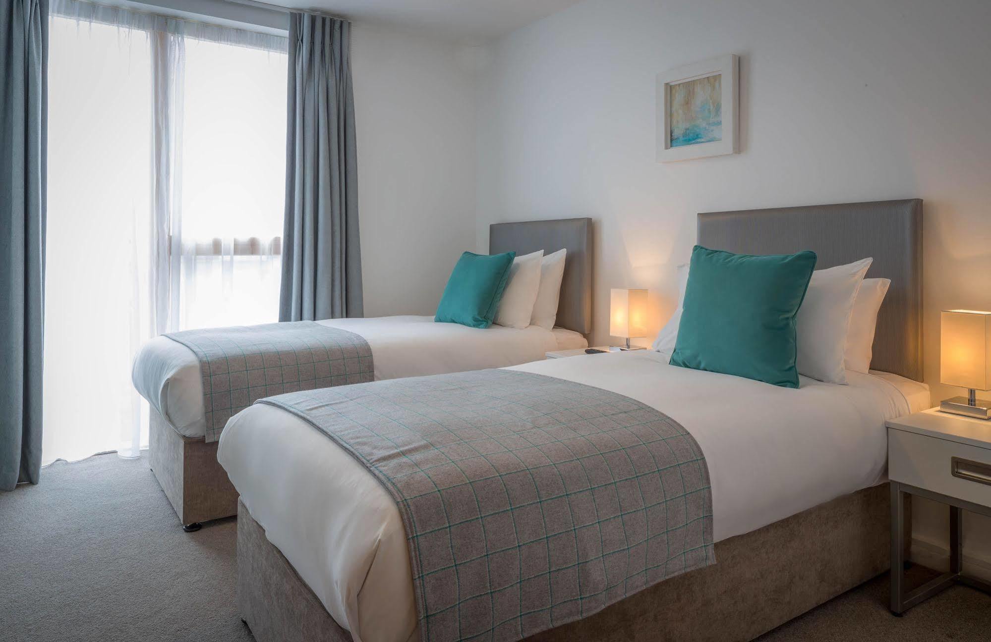 Talbot Suites At Stonebridge Wexford Exteriör bild